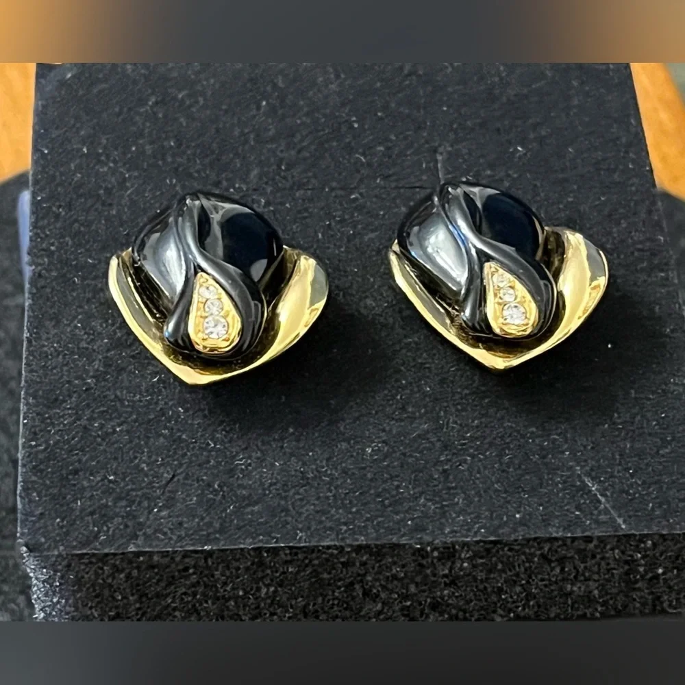 Kenneth Jay Lane for Avon Pierced Earrings - Picture 4 of 7